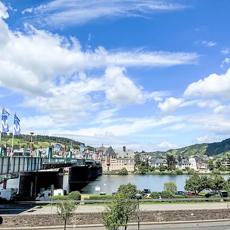 Moselidyll-traumferienwohnung In Exponierter Moselufer-lage By Interhome * Traben-Trarbach