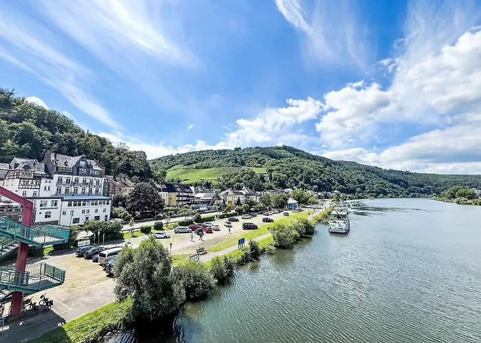Moselidyll-traumferienwohnung In Exponierter Moselufer-lage By Interhome Traben-Trarbach